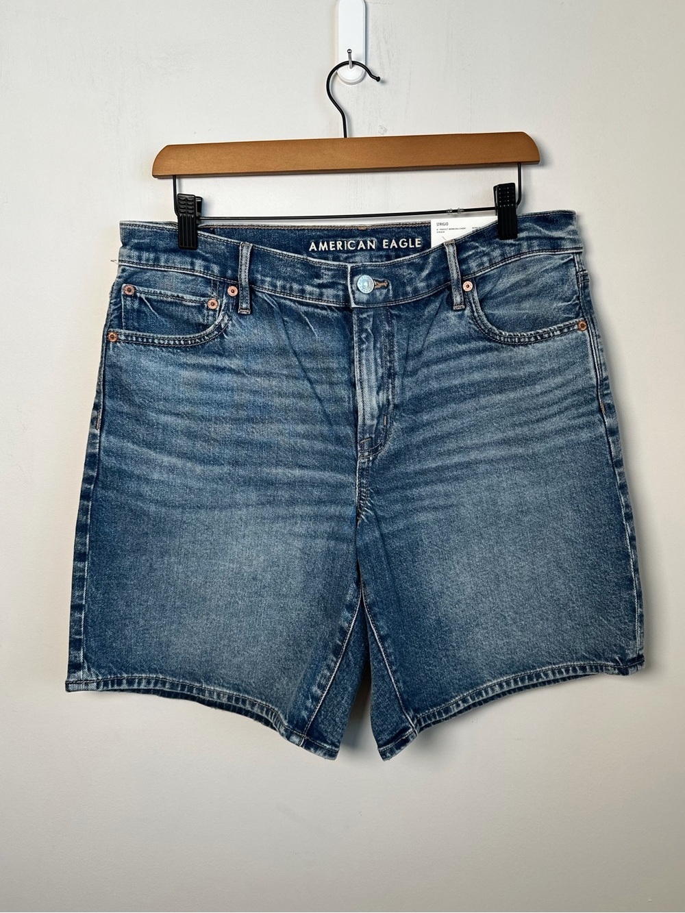 NWT American Eagle Perfect Bermuda Short 8”